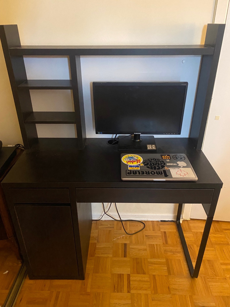 IKEA Micke Desk Desks Ottawa Kijiji