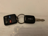  Lincoln Key and remote 