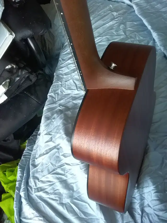 MINT Left Hand Martin 000 Jr 10 All Solid Wood, Spruce & Sapele ...