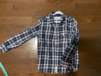 BNWOT boys Abercrombie checkered dress shirt size 5/6
