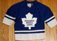 Kids Maple Leafs jersey size small
$45