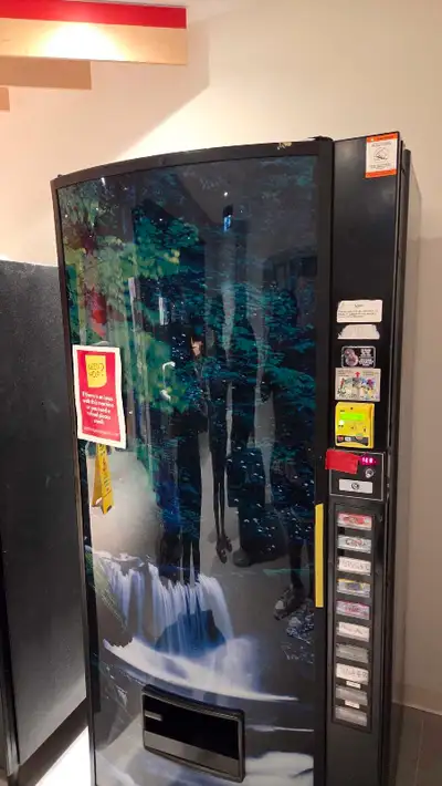 **Merlin IV Vending Machine – $500** Selling a Merlin IV vending machine with a card reader for$500....