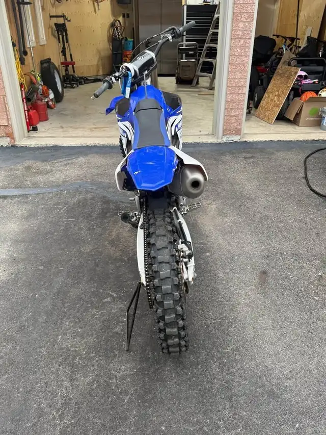 2017 Yamaha YZ450f in Dirt Bikes & Motocross in Mississauga / Peel Region - Image 4