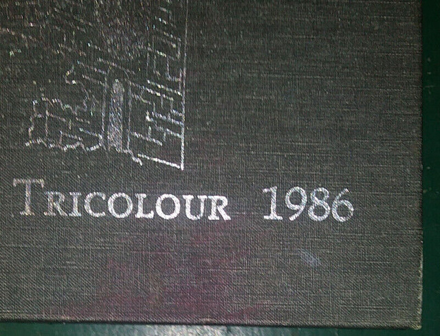 1986 Tricolour QUEEN'S University Yearbook QUEENS in Non-fiction in Kingston - Image 2