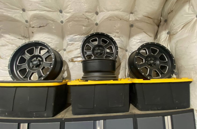 JK/JL rims 20x9 5x127 bolt pattern. $500.00 in Tires & Rims in Brantford - Image 2