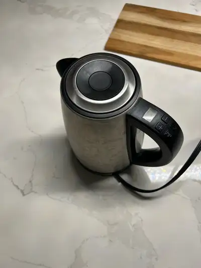 Salton kettle, View more