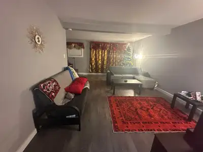 ✨ Bright, Clean Room for Rent – Ideal for Student (Near Anspach St.) ✨ Looking for a quiet, responsi...