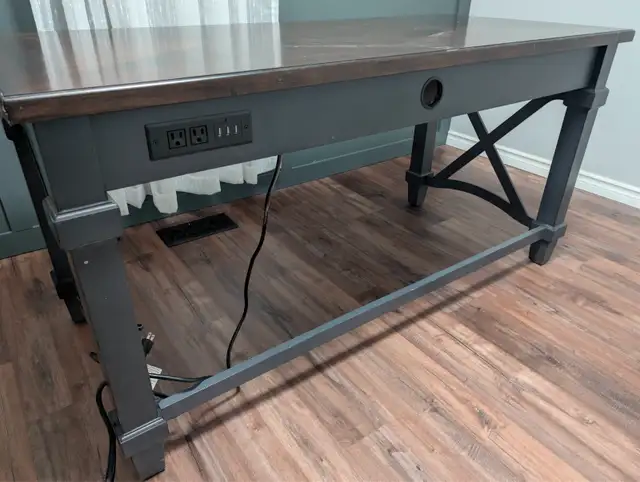 Signature Design by Ashley "Sawyer" Desk – Built-in Power & USB in Desks in Oshawa / Durham Region - Image 3