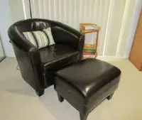 BUCKET / CLUB CHAIR with MATCHING FOOT BENCH