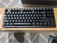 RAZER Huntsman V2 keyboard 
