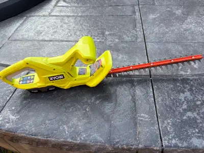 Ryobi Hedge Trimmer READ DESCRIPTION! , View more