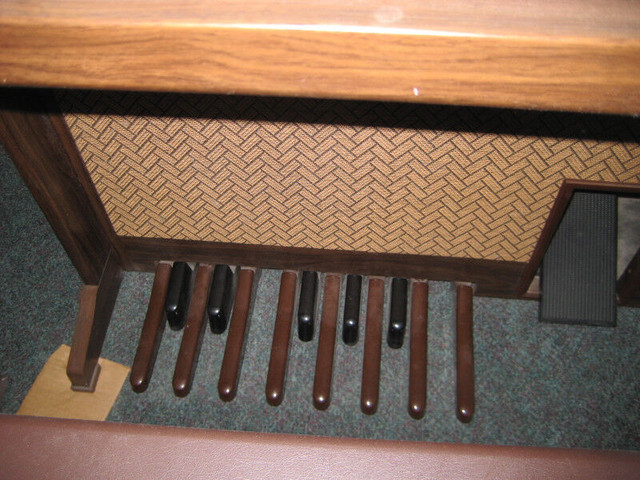 Technics Organ in Pianos & Keyboards in Kitchener / Waterloo - Image 4