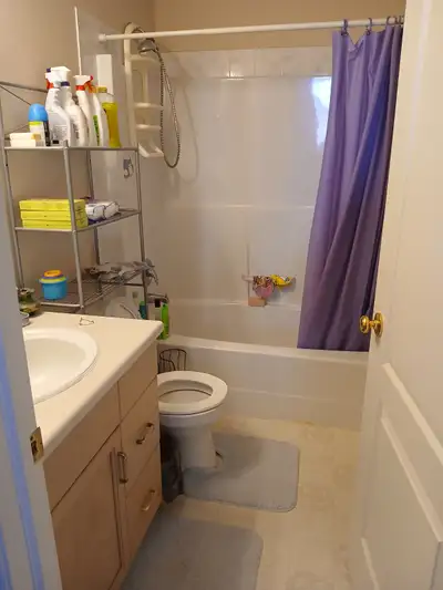 Room for rent with own bathroom