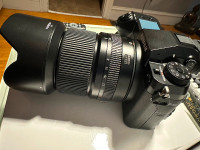 Fujifilm GF 45mm f/2.8 medium format GFX lens