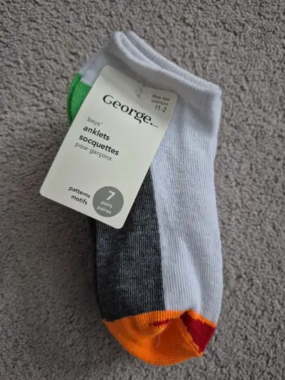 New George boys socks 7 pairs. Shoe size 11-2, View more