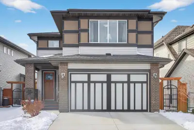 West-Facing Lot Backing Onto Green Space | 2,181+ Sq Ft with Bonus Room | Unfinished Basement Beauti...