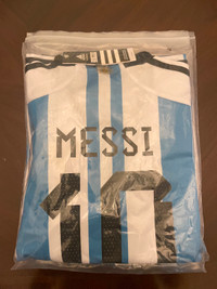 Argentina Messi #10 kids soccer jersey with shorts- Brand New