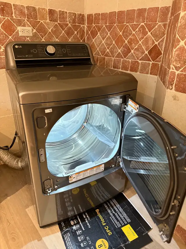 LG Washsr And Dryer in Washers & Dryers in City of Toronto - Image 5