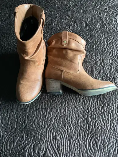 Denver X Hayes Boots, View more