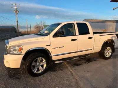 Exterior and interior are in amazing condition for its age. Solid truck but I’m looking to upgrade....