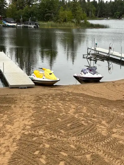 1996 GTI Sea-doo 1997 SLTX Polaris EZ Loader Trailer with new bunks Sea-doo has a 85hp 2 stroke 718c...