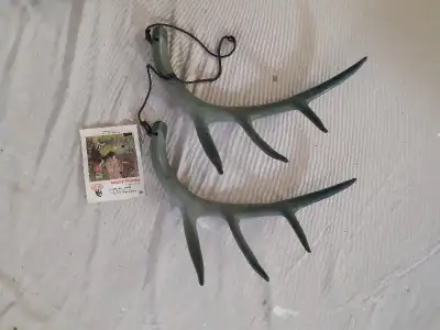 Rattling Antlers - Artificial - Set of Two, View more