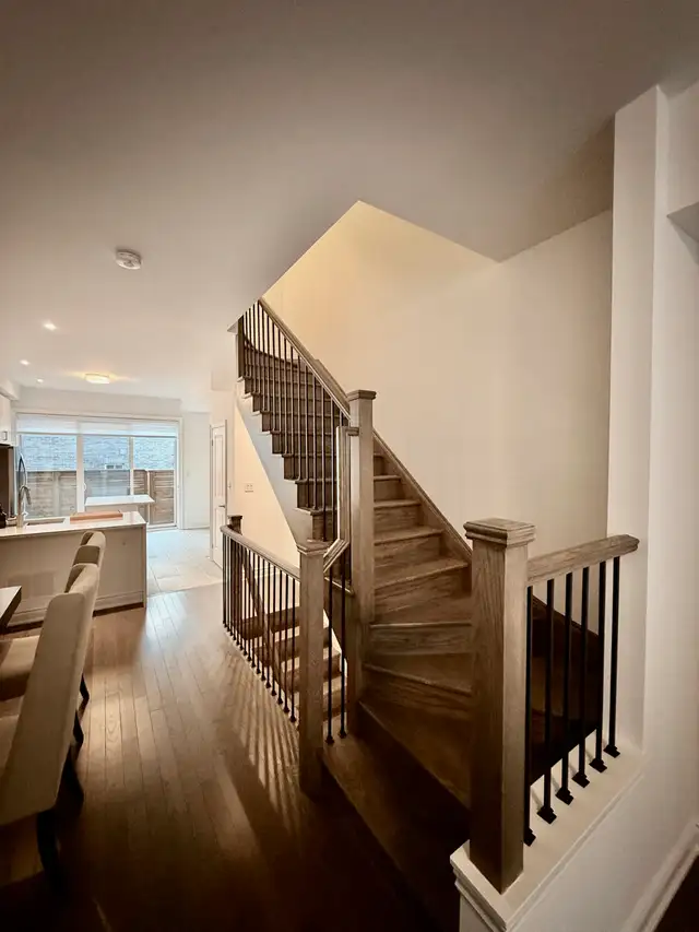 HOME FOR RENT IN STREETSVILLE in Long Term Rentals in Mississauga / Peel Region - Image 11
