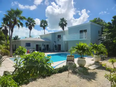 TURKS AND CAICOS LUX VILLA - AFFORDABLE VACATION, View more