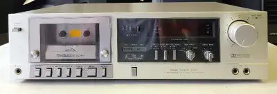TECHNICS M260 THREE HEAD STEREO CASSETTE DECK, View more