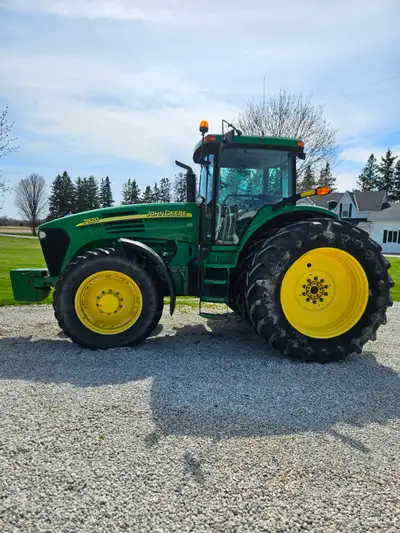- John Deere 7820 Tractor - 4WD - 10599 hours - Duals - Front - 380/85R34 - Rear - 520/85R46 - Power...