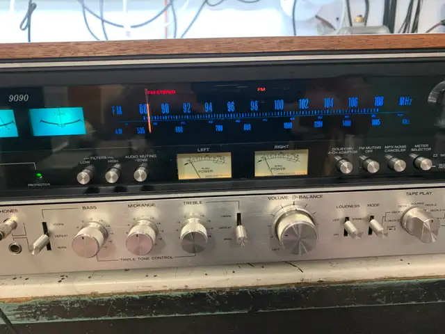 Sansui 9090 Stereo Receiver in Stereo Systems & Home Theatre in Markham / York Region - Image 4