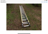 28’ fibreglass extension ladder $160
