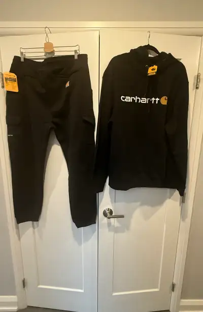 New men’s Carhartt hoodie and sweatpants , View more