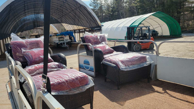 pontoon boat 40 hp yamaha trailer inc $ 12900 in Powerboats & Motorboats in Kingston - Image 3
