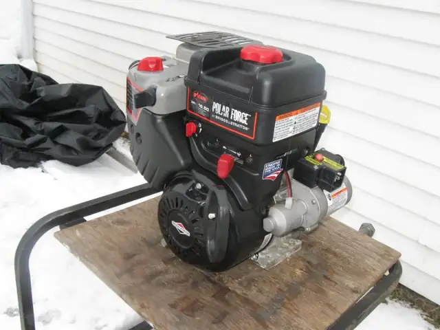 instal gratos 30 minute 7/7 - moteur souffleuse 342cc shaft 1 po in Snowblowers in Laval / North Shore - Image 3