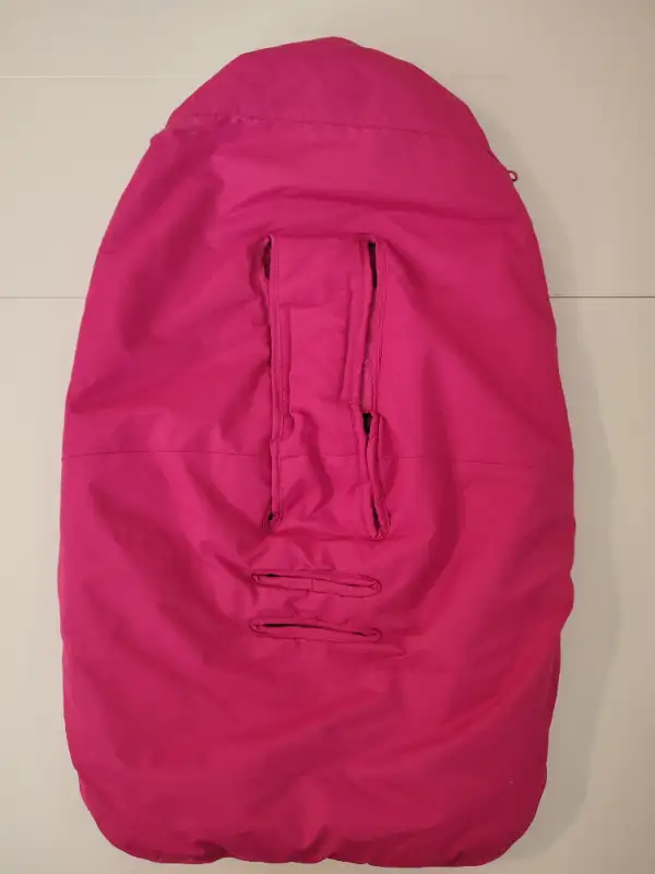Winter Car Seat & Stroller Cover - Pink Petit Point in Strollers, Carriers & Car Seats in Ottawa - Image 4
