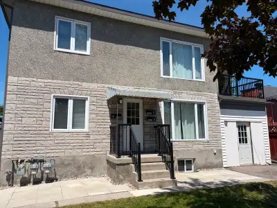 Brand new renovated 2 bedroom apt. close to downtown. All utilities, parking, internet (fibre optic...