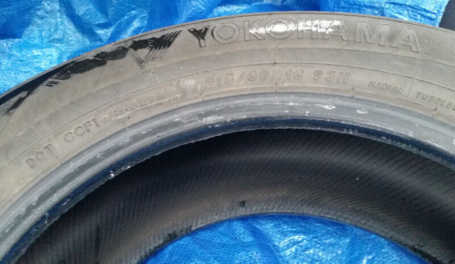 *****P215 60 R16 Tire–All Season–used-One Tire Only***** in Tires & Rims in Chatham-Kent - Image 2