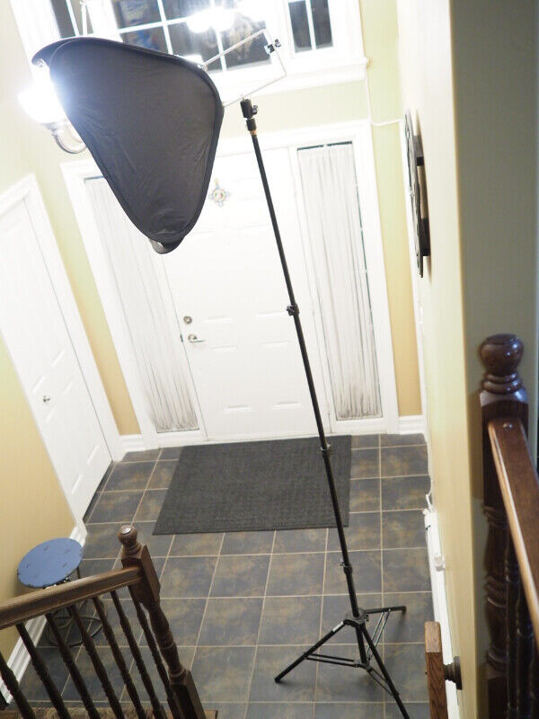Flash Stand with 21x21 inch diffuser - customized in Cameras & Camcorders in Bedford - Image 2