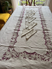 Embroidery  linen tablecloth 