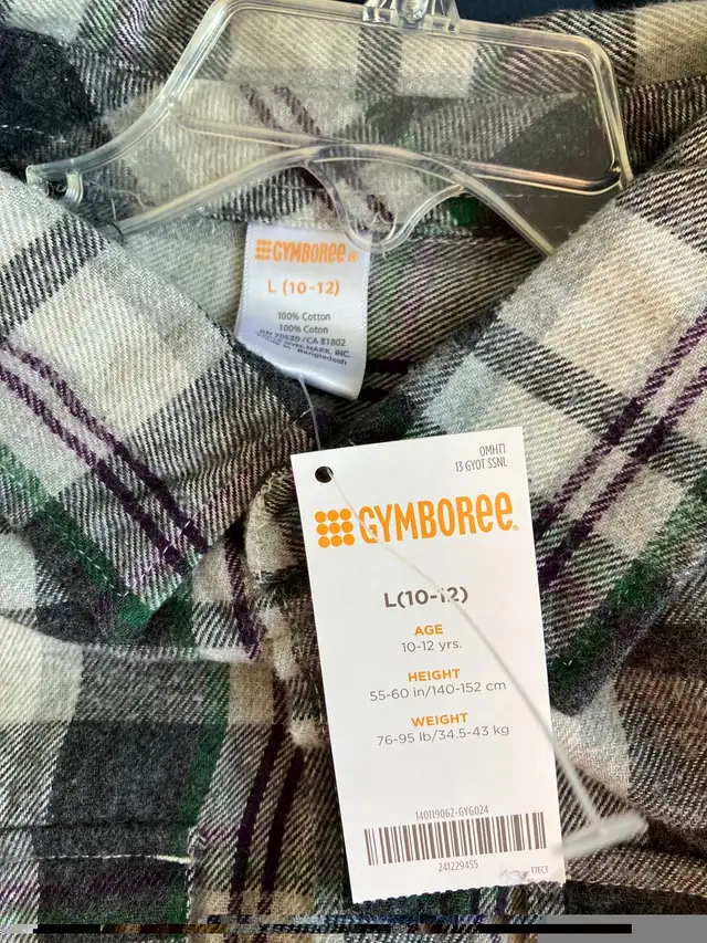 Kids flannel shirt-BNWT in Kids & Youth in Oshawa / Durham Region - Image 3