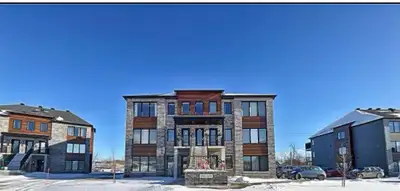 Condo spacieux 3 chambres à louer-Électros inclus