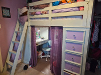 Twin loft bed