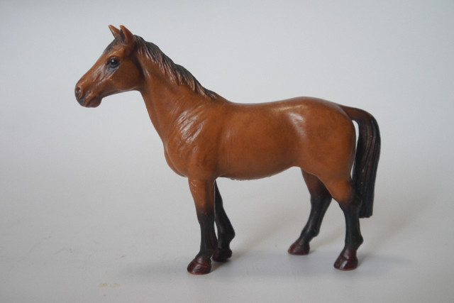 LOTS of Schleich Horses, Arabian, Trakehner, Foals, etc $15 each in Toys & Games in Calgary - Image 3