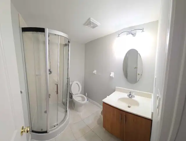 Basement , one bedroom apartment for Rent  in Long Term Rentals in Markham / York Region - Image 7