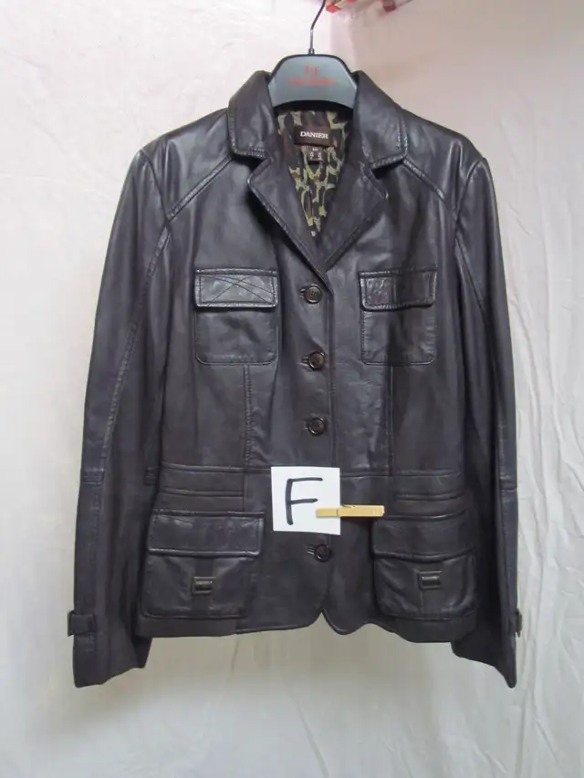 Leather jackets - Danier in Women's - Tops & Outerwear in Kitchener / Waterloo - Image 8