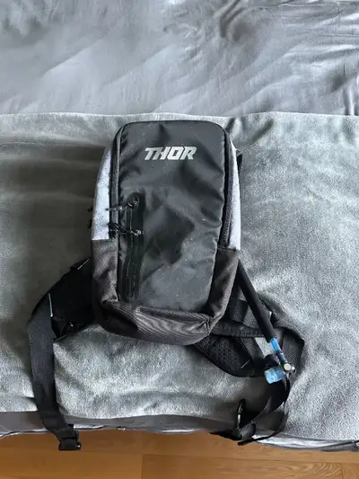Thor Hydrant Hydration Pack, View more