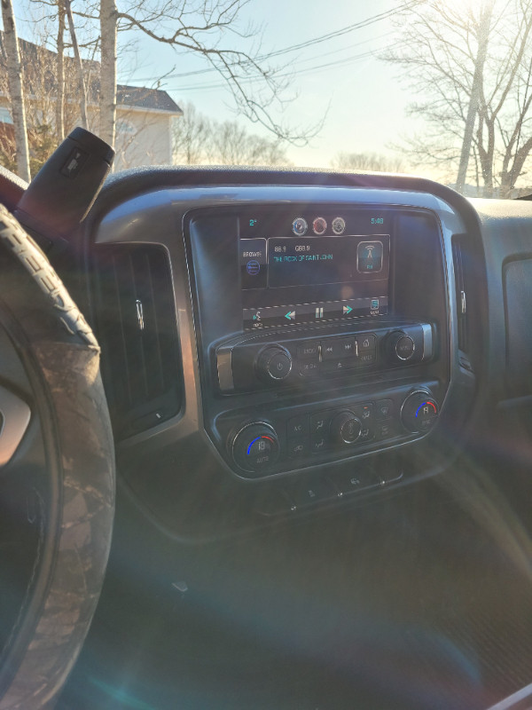 2014 Chevrolet Silverado in Cars & Trucks in Saint John - Image 4