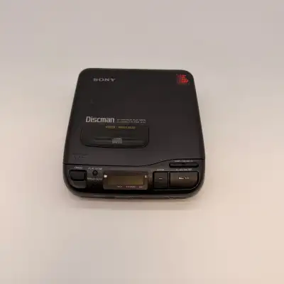 Vintage Sony Discman D-34 Portable CD Player. Unit powers on but has not been fully tested with a CD...