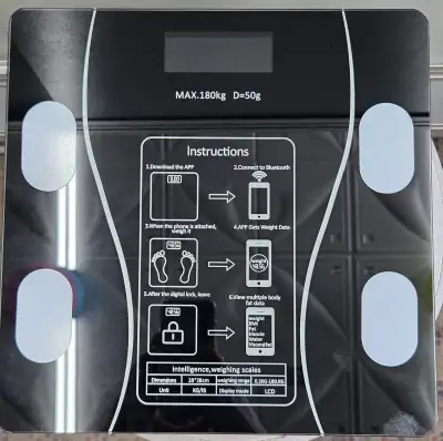 STEP ON THE SCALE, AUTO ZERO STAND STILL., THE DISPLAY WILL FLASH, AND THEN SHOW YOUR WEIGHT. 200047...